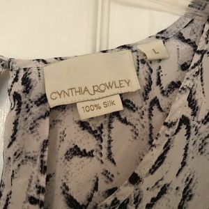 Cynthia Rowley Tops - Silk short sleeve blouse Cynthia Rowley Tops - Silk short sleeve blouse
